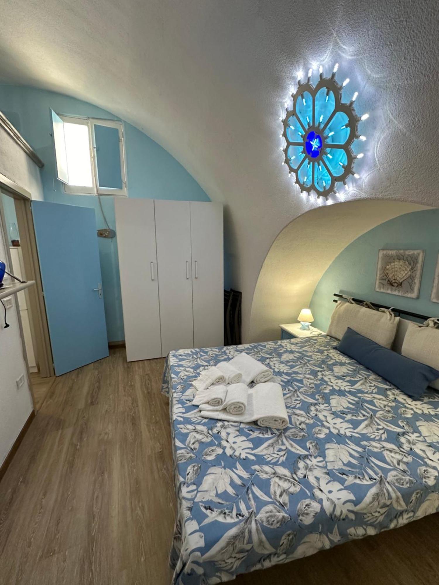 Perla Di Mare Apartment Gallipoli Bagian luar foto
